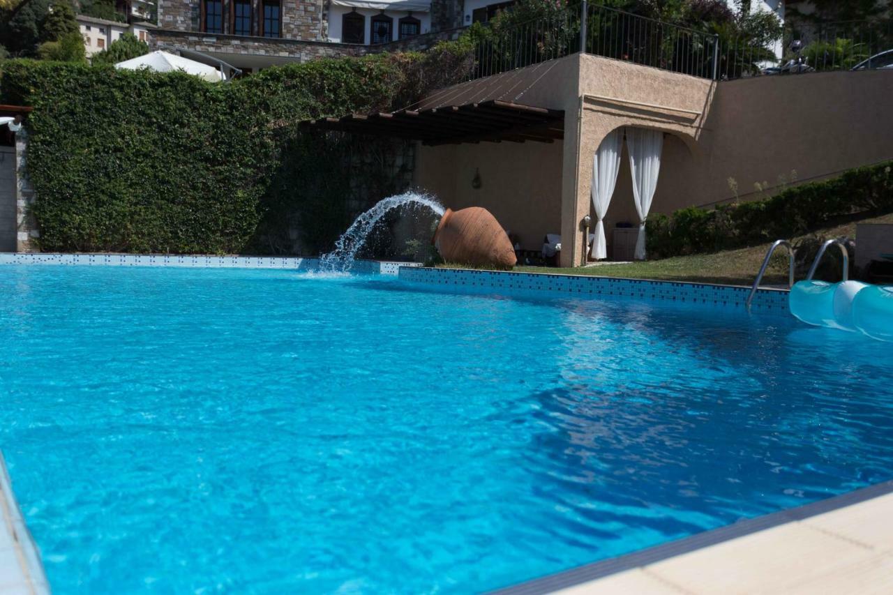 Tranquil Infinity Pool Getaway Apartment *